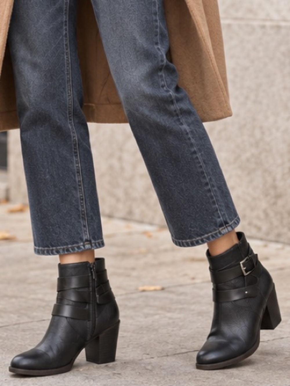 Rampage Vinci Black Buckle Block Heel Ankle Boots Size 8.5M